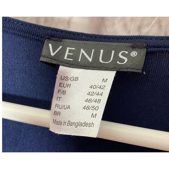 New Venus Navy Knit Blouse Size M Shirred Crop - Picture 6 of 7